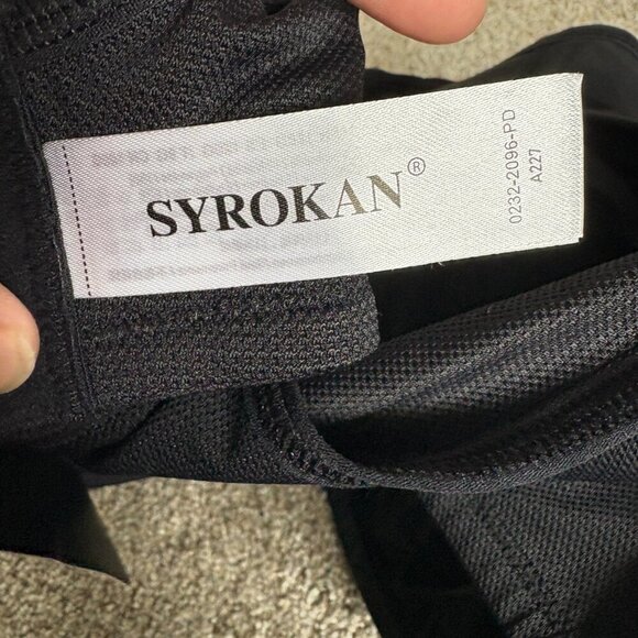 SYROKAN Women's Sports Bra Black Underwire Plus Size 46F NEW - Picture 9 of 10